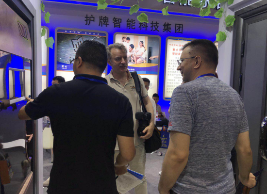 護牌智能門：小小一扇門，將成就大產業